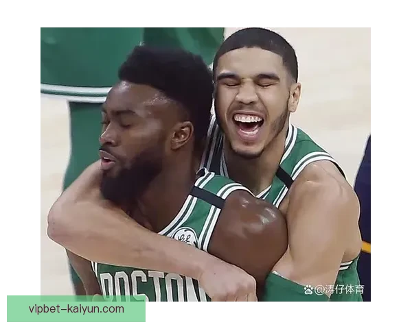 奥德加德中场表现稳健，成为球队进攻的关键突破点